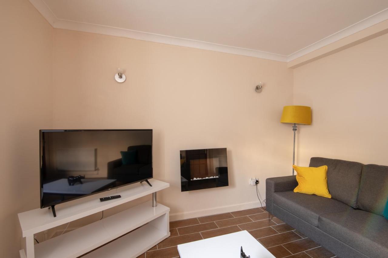 Two Bedroom Apartment, Hanover Street, Guest Homes Swansea Buitenkant foto