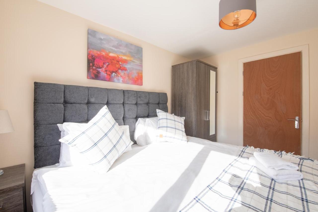Two Bedroom Apartment, Hanover Street, Guest Homes Swansea Buitenkant foto