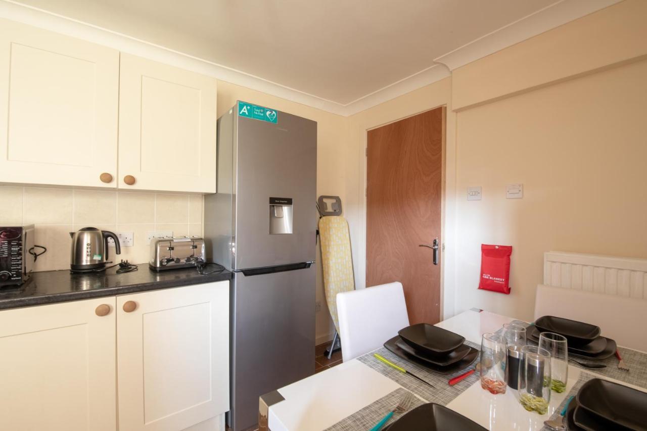 Two Bedroom Apartment, Hanover Street, Guest Homes Swansea Buitenkant foto
